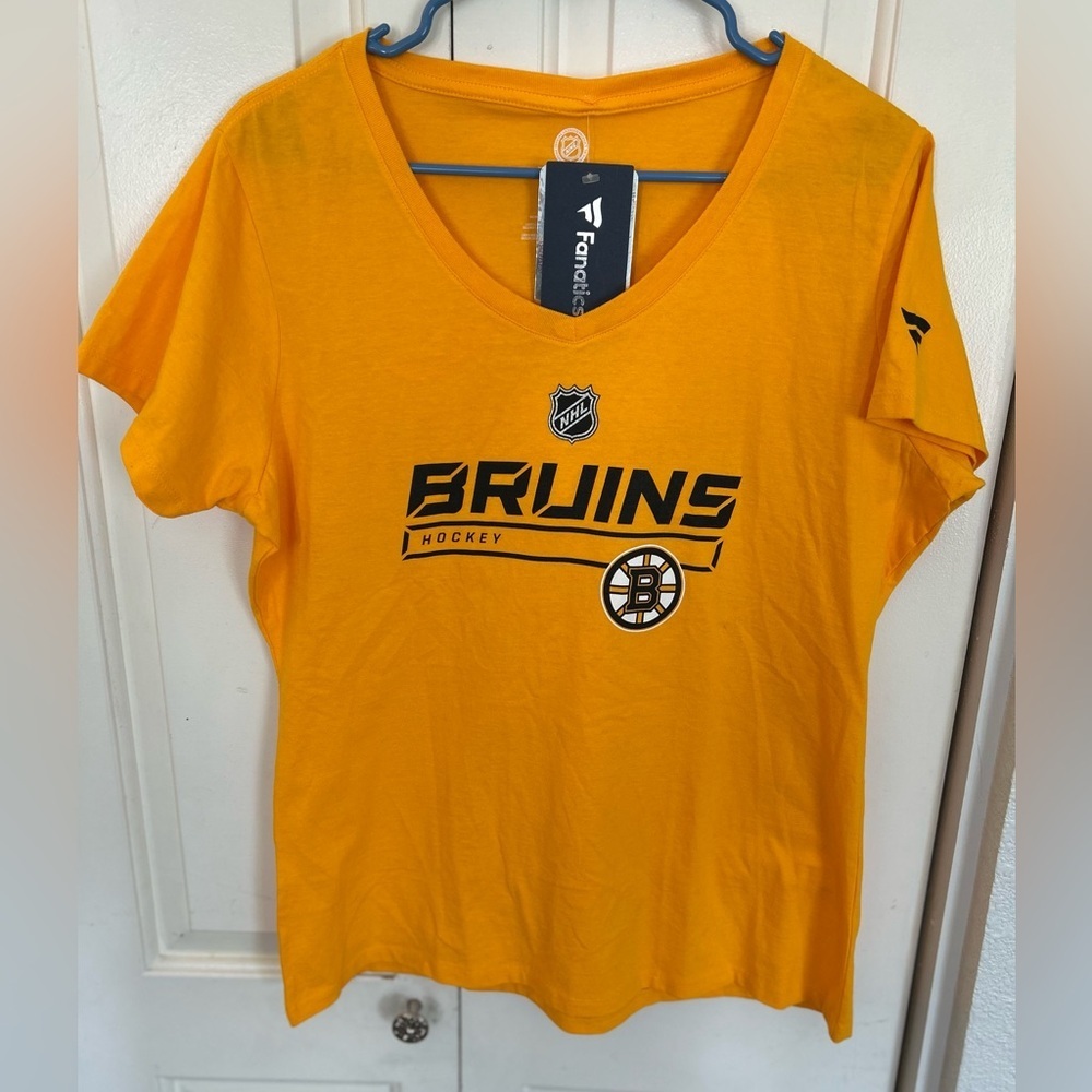 Boston Bruins Fanatics NHL Womens Team Shirt New With Tags Size Large